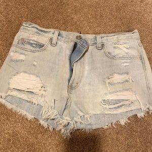 Abercrombie and Fitch high rise shorts